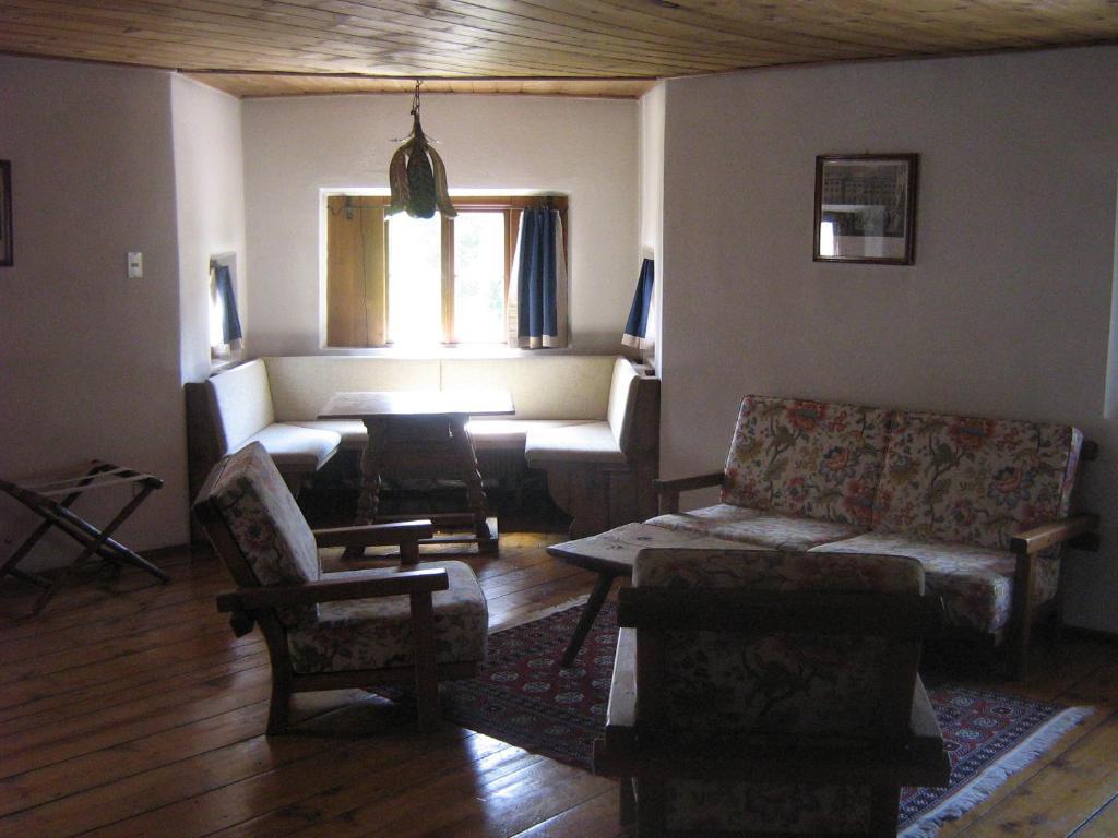 Ansitz Heufler Hotel Rasun di Sopra Habitación foto